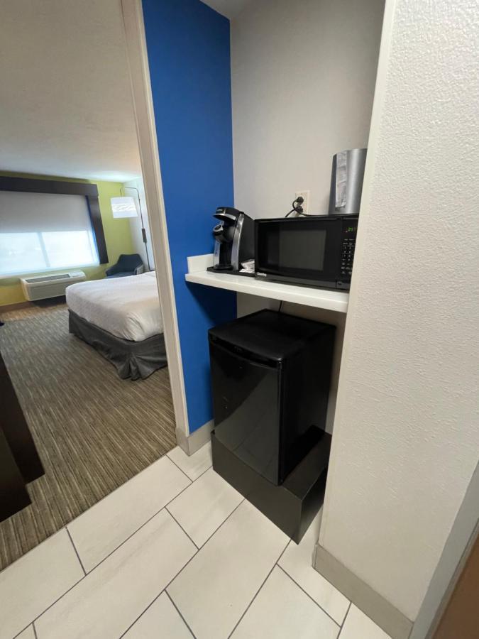 Holiday Inn Express Hotel & Suites Las Vegas By Ihg Kültér fotó